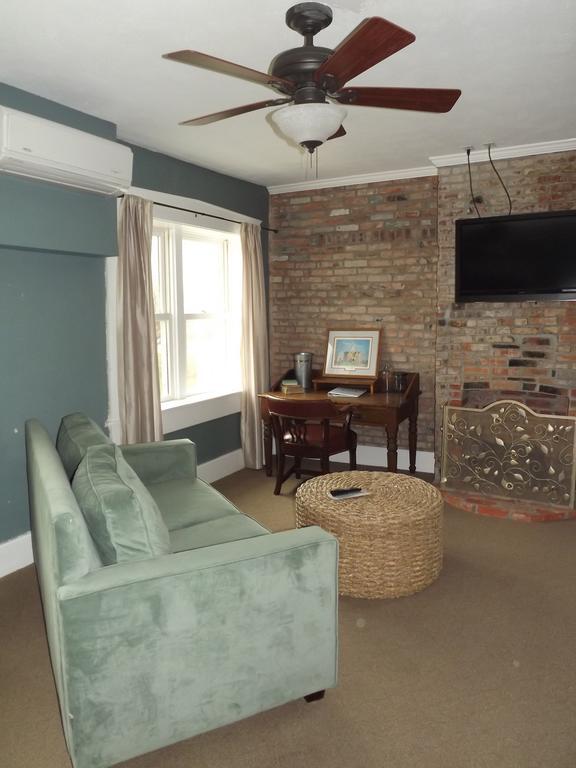 William Watson Hotel (Adults Only) Pittsfield Esterno foto
