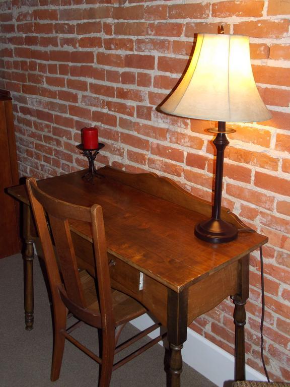 William Watson Hotel (Adults Only) Pittsfield Esterno foto