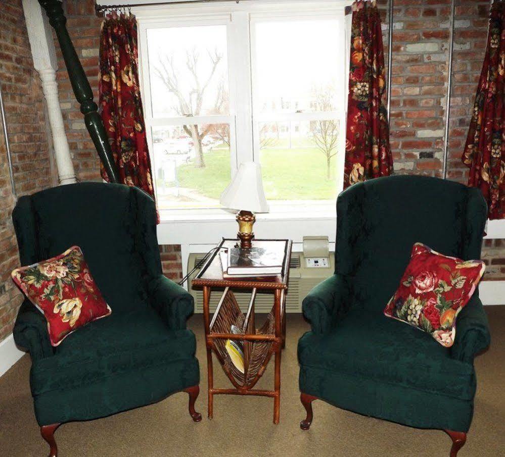 William Watson Hotel (Adults Only) Pittsfield Esterno foto