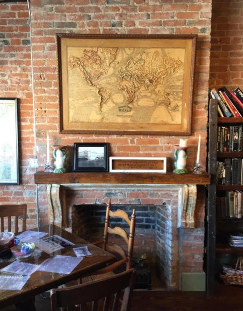 William Watson Hotel (Adults Only) Pittsfield Esterno foto